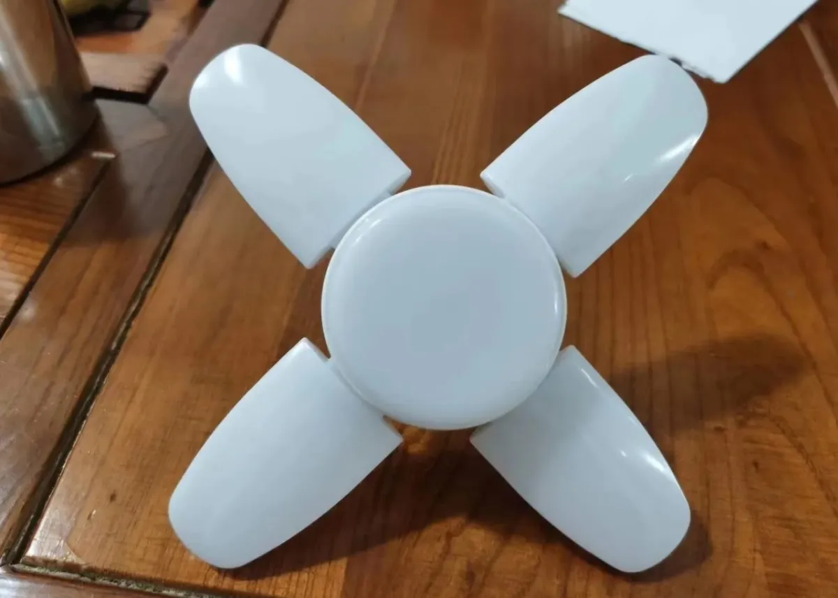 Foco Led 28w Estilo Pétalo Multiángulos - Imagen 7